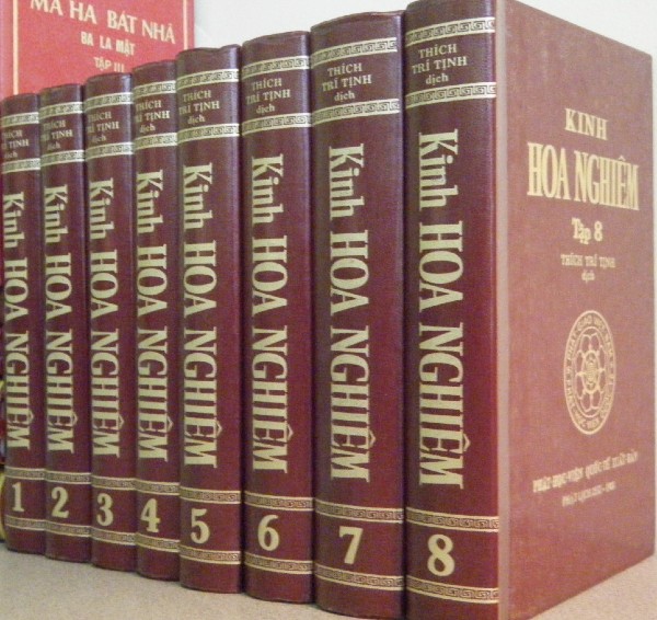 kinh-hoa-nghiem-thich-tri-tinh-cover-book-1-