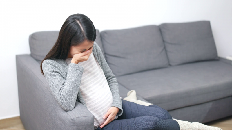 Nhờ tụng chú Dược Sư, 2 thai nhi được sống